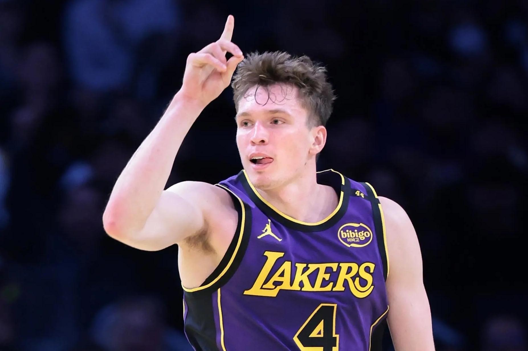 关于荷甲倒计时，洛杉矶湖人加时末段门线救险，细节引发关注，信心回归，纪律约束更严格的信息